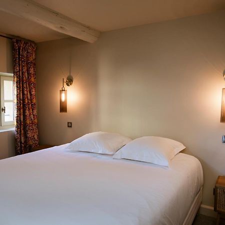 Les Chambres De L'Oustalet, Chambres D'Hotes Et Restaurant Etoile Gigondas Kültér fotó