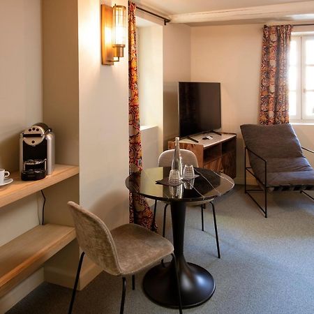 Les Chambres De L'Oustalet, Chambres D'Hotes Et Restaurant Etoile Gigondas Kültér fotó