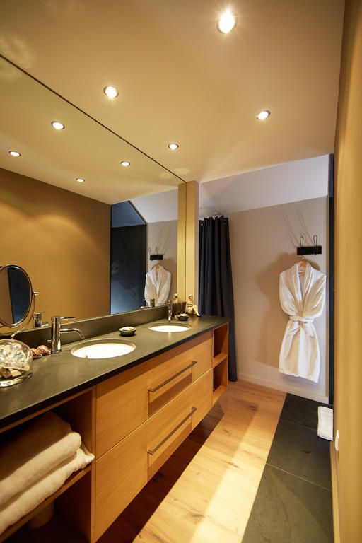 Les Chambres De L'Oustalet, Chambres D'Hotes Et Restaurant Etoile Gigondas Szoba fotó