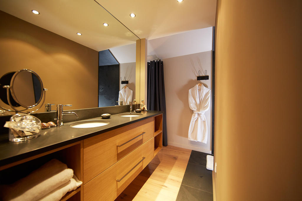 Les Chambres De L'Oustalet, Chambres D'Hotes Et Restaurant Etoile Gigondas Szoba fotó